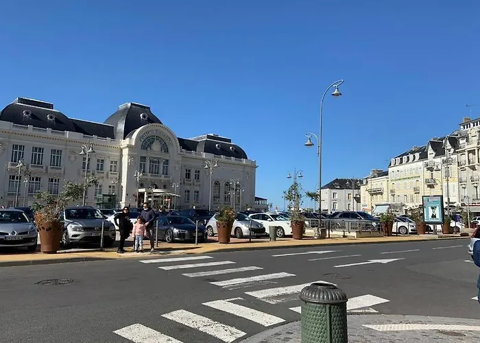Trouville-apt Renove-balcon Magnifique Vue شقة